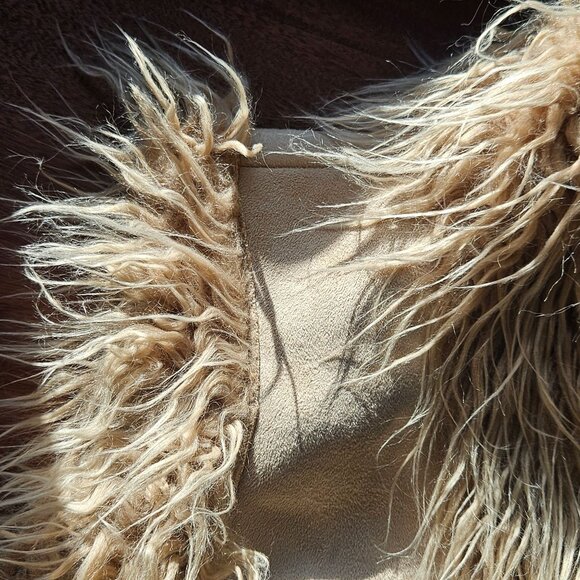 Vintage Boho Faux Fur Vest Women INC L Beige Shaggy 70s Festival Whimsygoth - Picture 6 of 12
